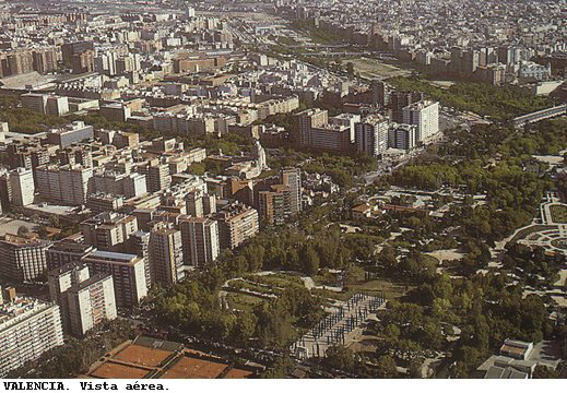 valencia aerea.jpg (95840 bytes)